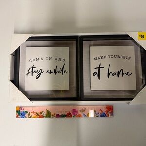 Black and White Wall Decor Set